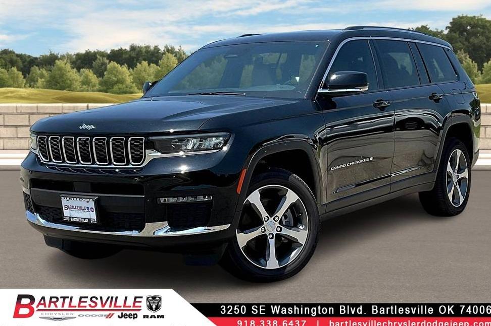 JEEP GRAND CHEROKEE 2023 1C4RJKBGXP8770373 image